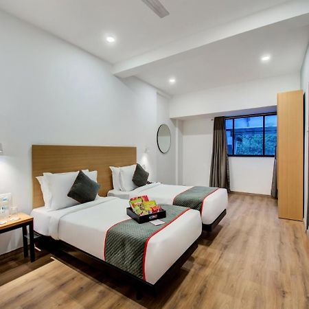 ホテルOyo Townhouse 66 Nagpur Station Ca Road エクステリア 写真