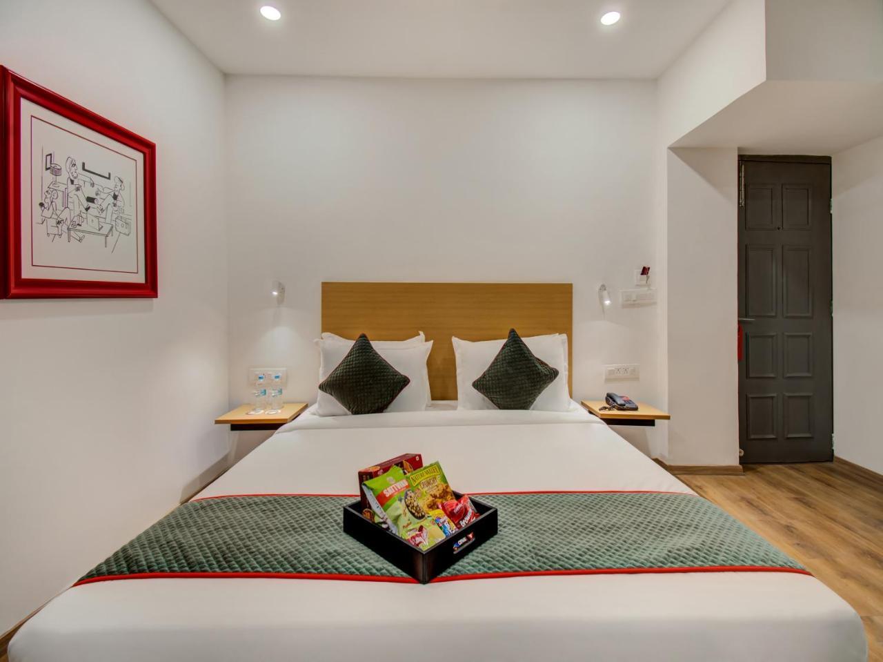 ホテルOyo Townhouse 66 Nagpur Station Ca Road エクステリア 写真