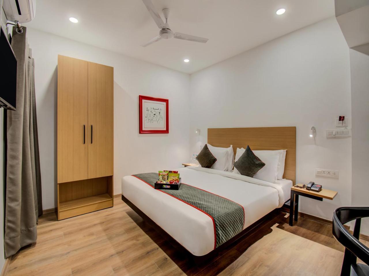 ホテルOyo Townhouse 66 Nagpur Station Ca Road エクステリア 写真