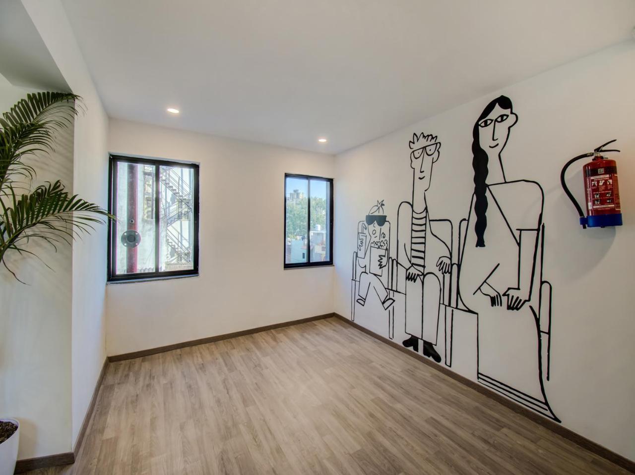 ホテルOyo Townhouse 66 Nagpur Station Ca Road エクステリア 写真